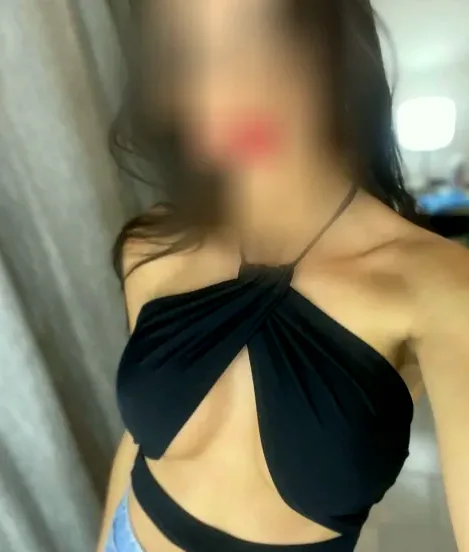 Amanda, 32