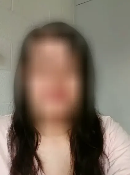 Bente, 33