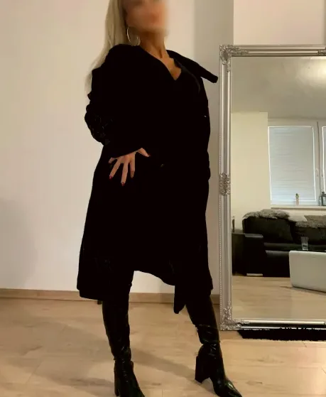 Jette, 24