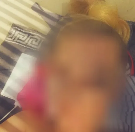 Kamilla, 27