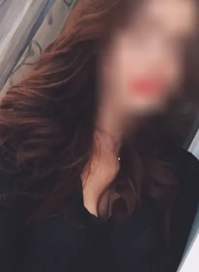 Molly, 31