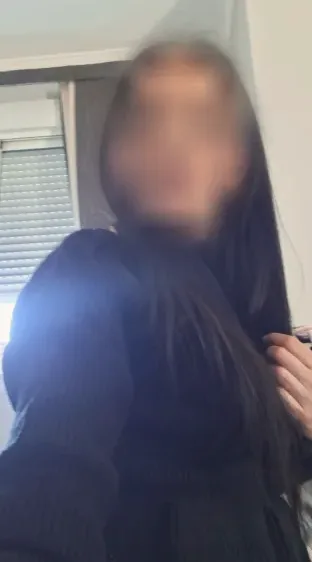 Nora, 39
